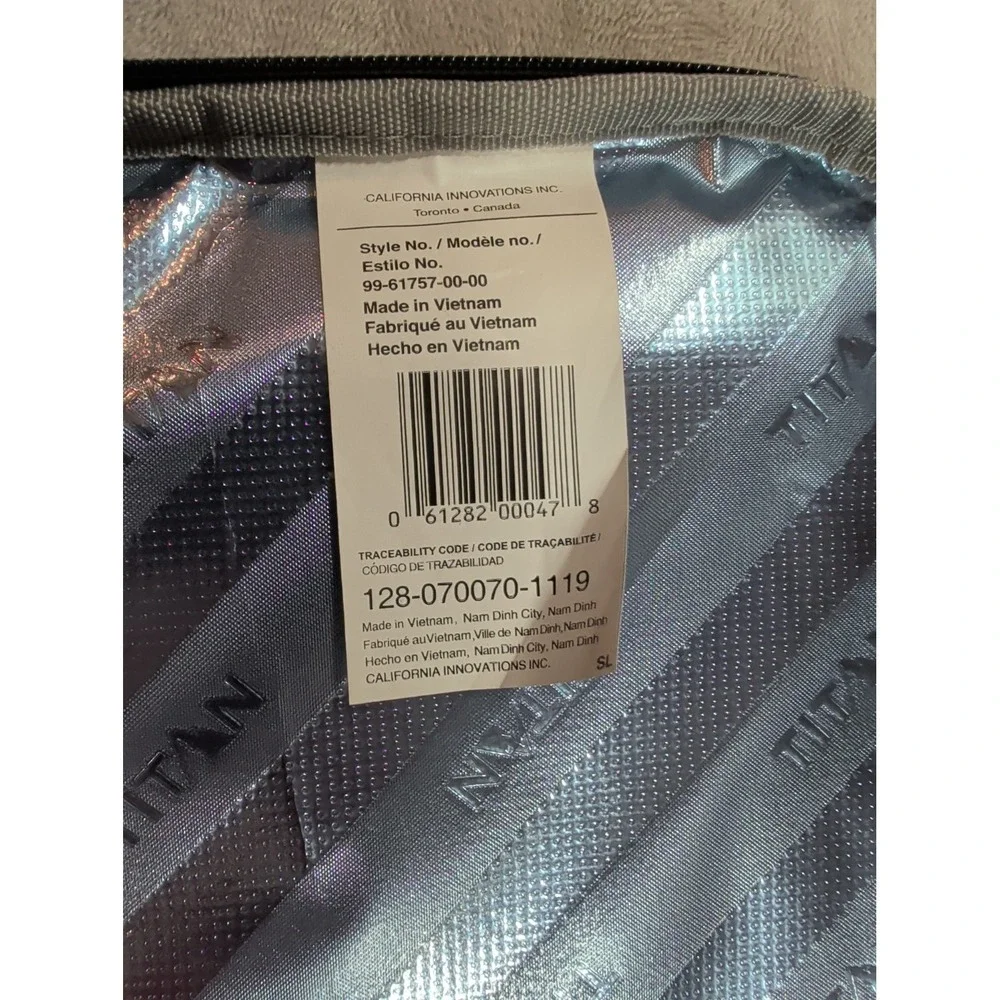 Arctic Zone Titan Deep Freeze Expandable Lunch Box Blue‎ 99-61757-00-00